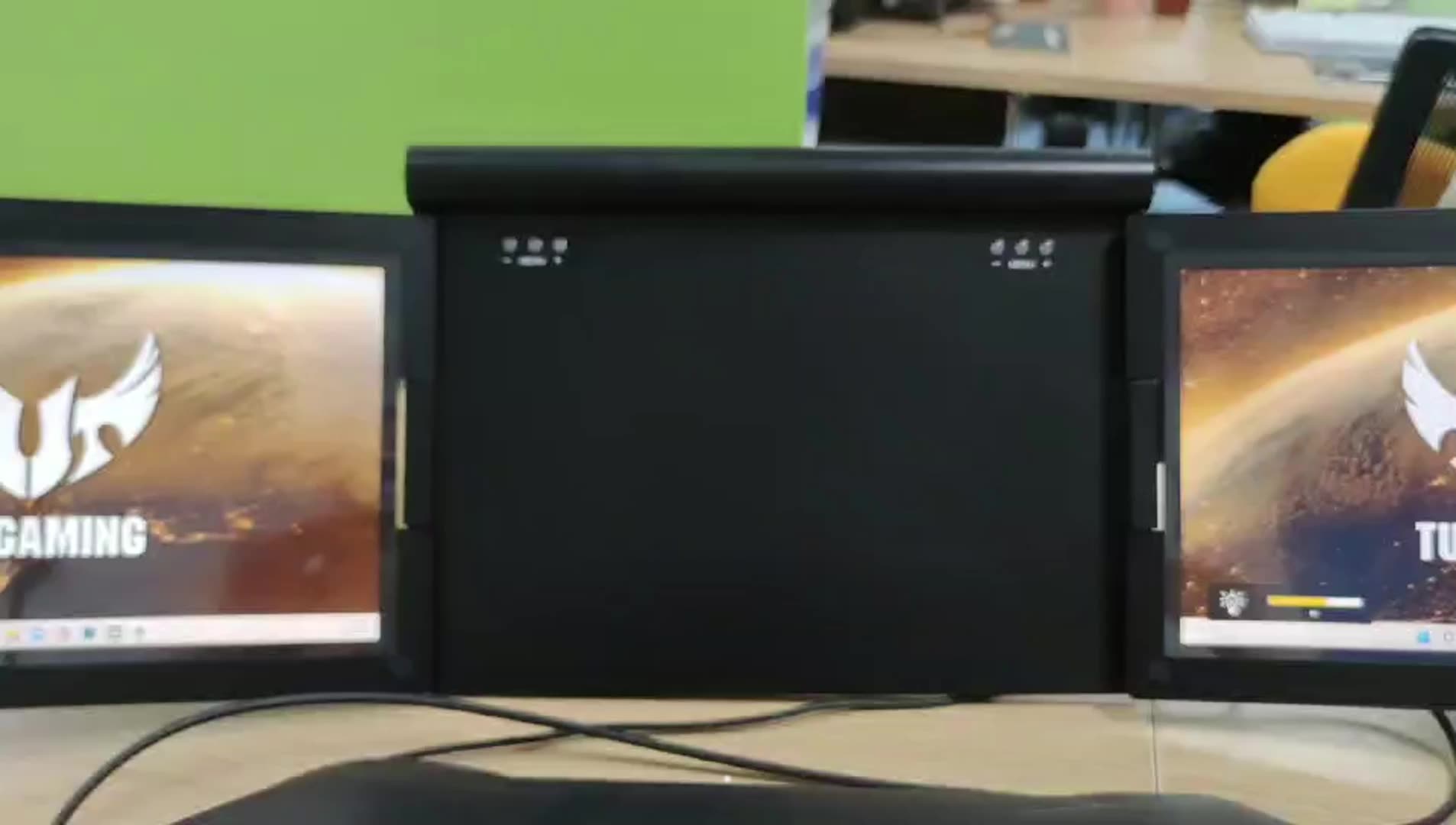 Tri Screen Monitor Folding Screen 13.3inch Tecno Screen Portable Laptop