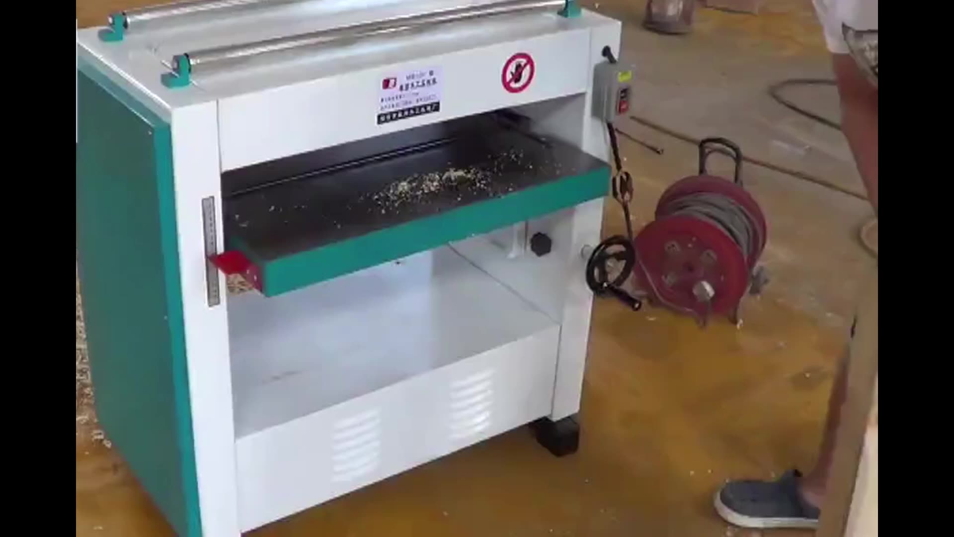 Mb104a Singlephase 15inch Lightweight Singleside Planer Thick Sheet Woodworking Machine