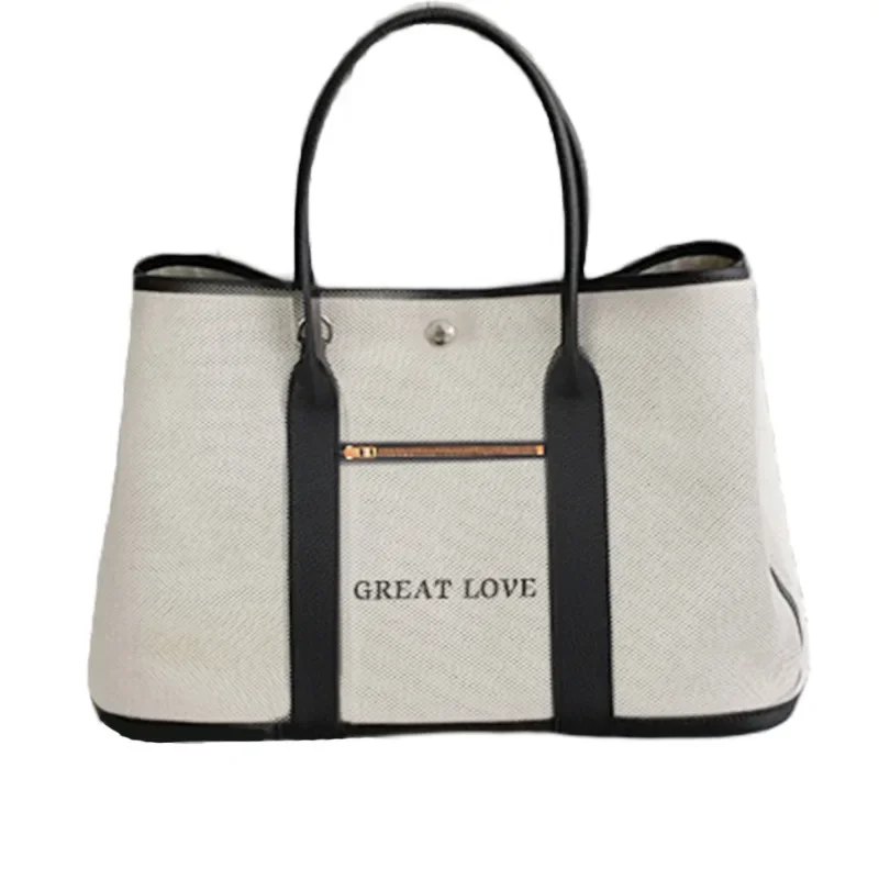 Summer capacious retro one-shoulder bag
