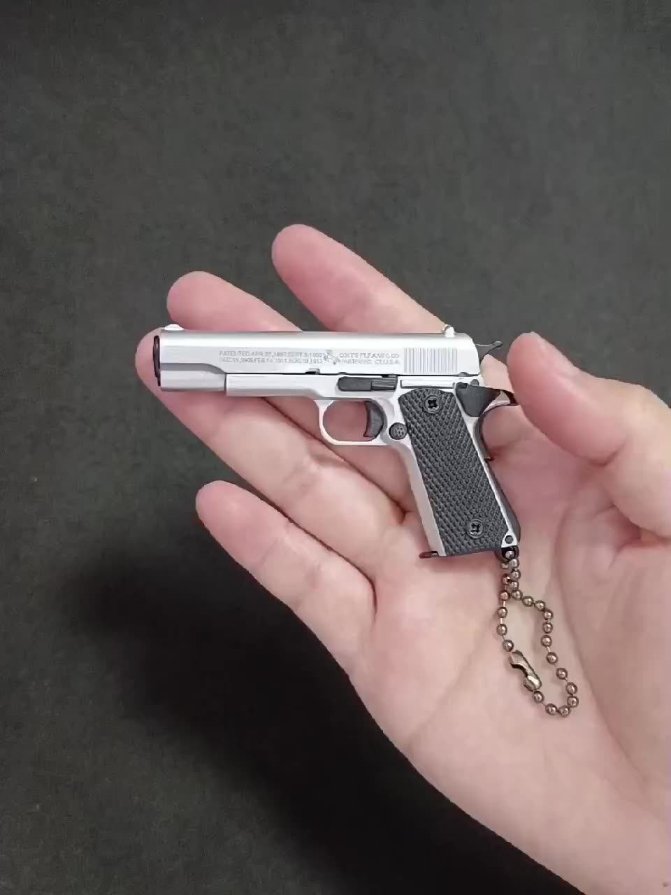 Mini Gun Keychain 1911 Metal Toy Hot Style 13 Model 75mm Mini Gun