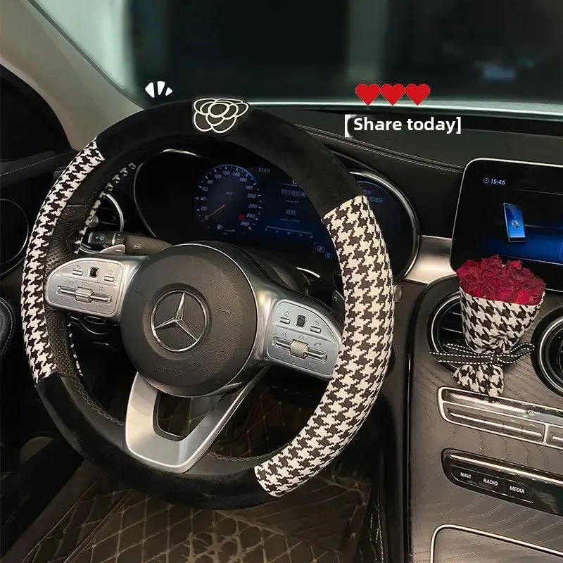 Short plush car steering wheel cover women's Internet-famous camellia flower houndstooth anti-slip autumn and winter women's steering wheel handle cover