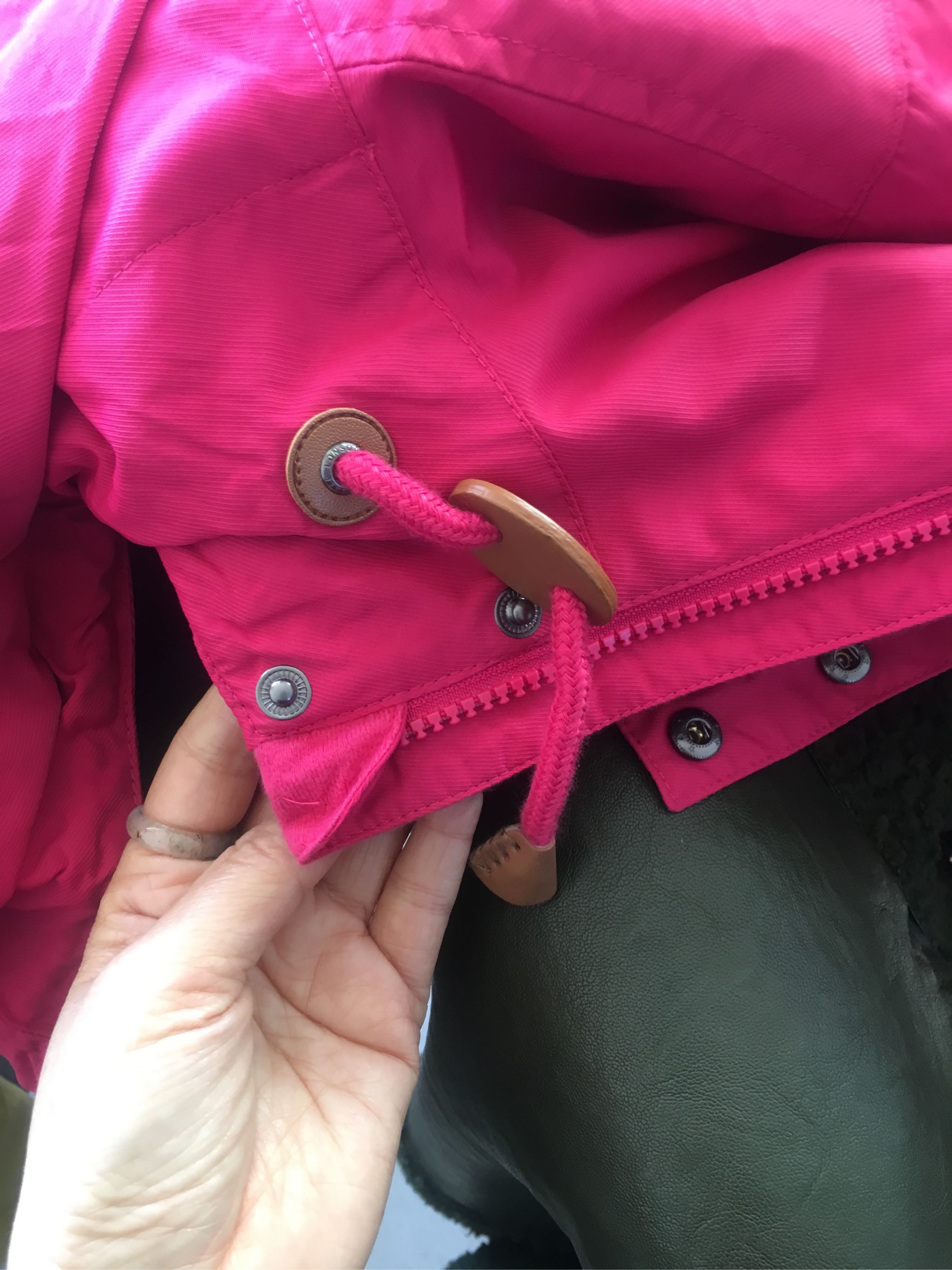 请问老司机评测国内龙狮戴尔是真货吗,真相剖