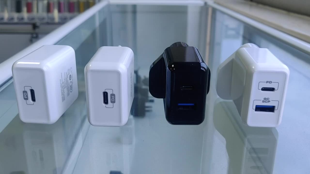 20w 18watt Mobile Phones Charger Fast Charging Quick Charger Brick For