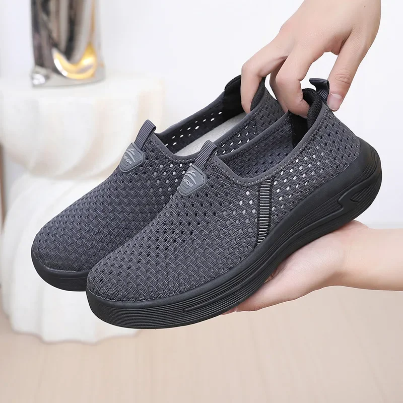 Net Shoes New Men's Summer Breathable Sports Work Cloth Shoes Hollow Comfortable Slip-on Fashionable Casual Walking Shoes for Men