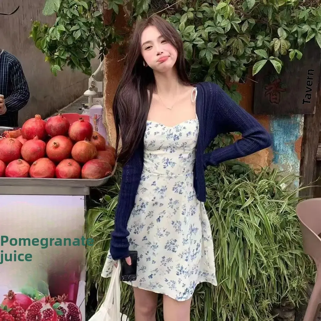 Temperament French Sweet Floral Suspender Dress Women's Waist Tea Break Skirt