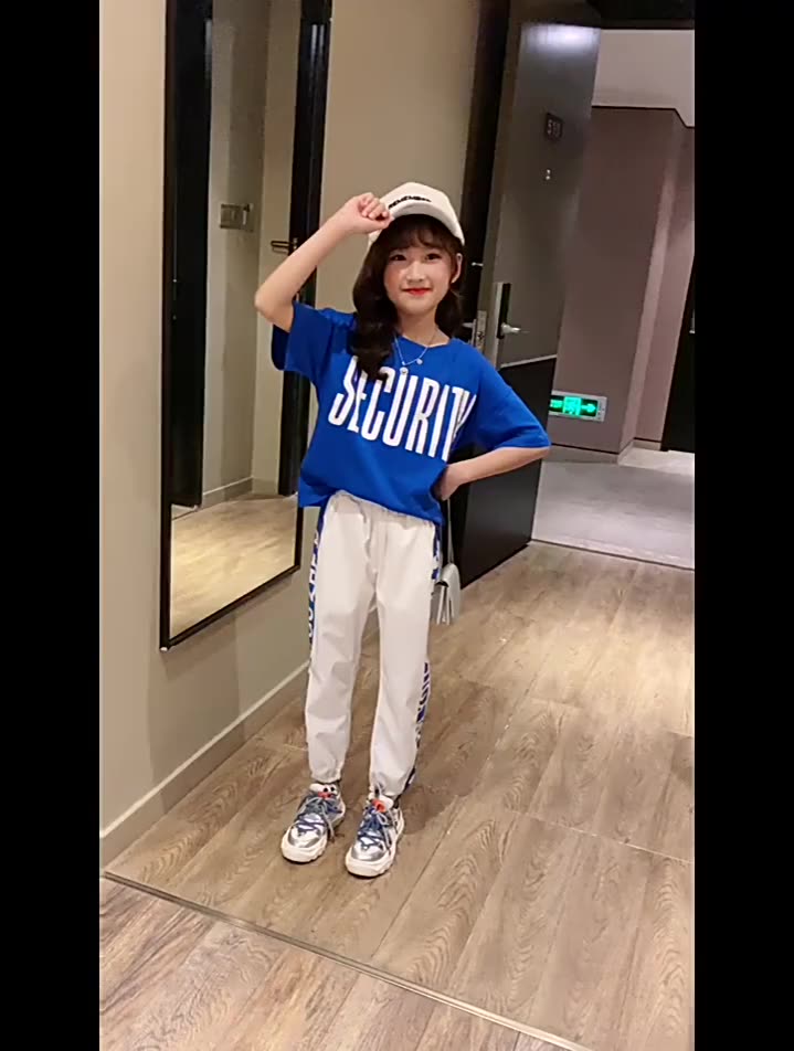 Korean Girls Suit Summer Net Red loose hip Hop Children's clothing Net Red hip hop dance two-piece set girls short-sleeved sweatpants