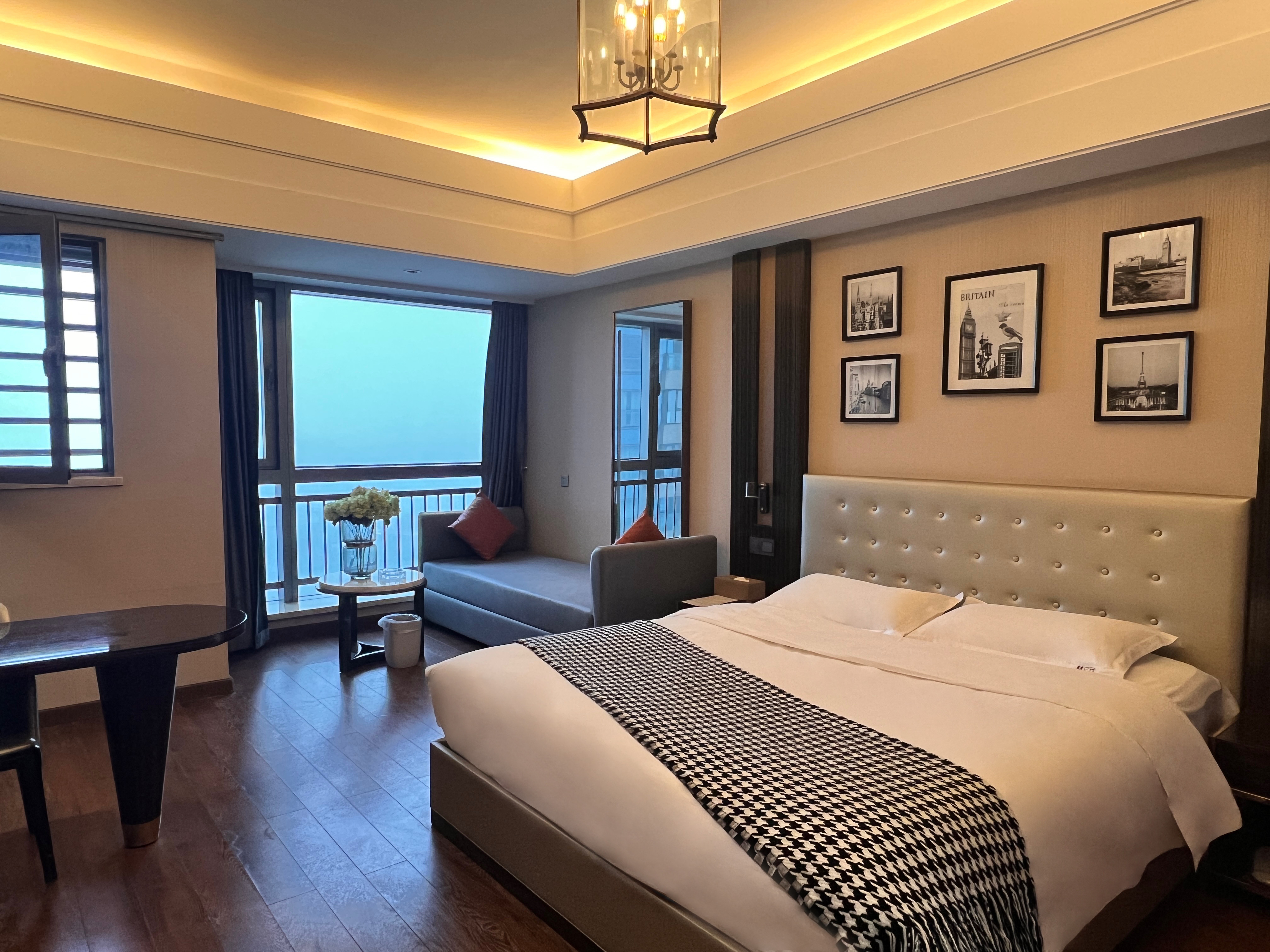 探秘橘洲江景之美，入住长沙林夕元酒店(长沙五一广场坡子街店)大床房🌟-旅游-淘宝好物网