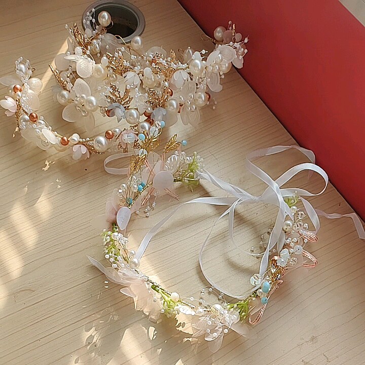 ?Women White Light Up Headband Glowing Flower Hair Band Pearl Hair Accessories Amazon.com : Zehope Light Up Flower Headbands LED Princess  main image 3