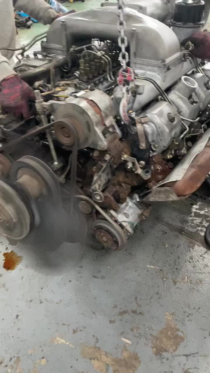 Original Japanese Used Truck Diesel Engine Rg8 Rf10 Rf8 Re10 Re8 Rb26 For Nissan Engine Assembly