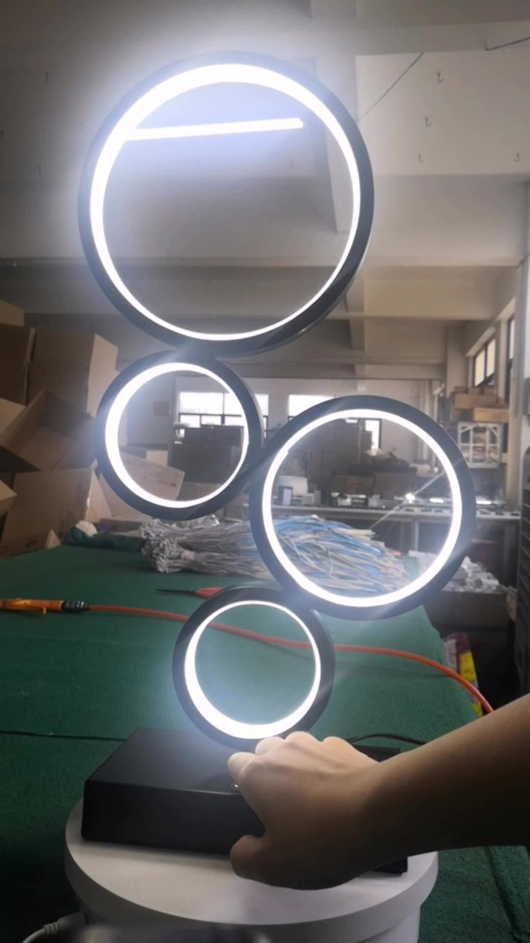 Modern Designer Rings Table Light Creative Stand Lamp Home Decoration