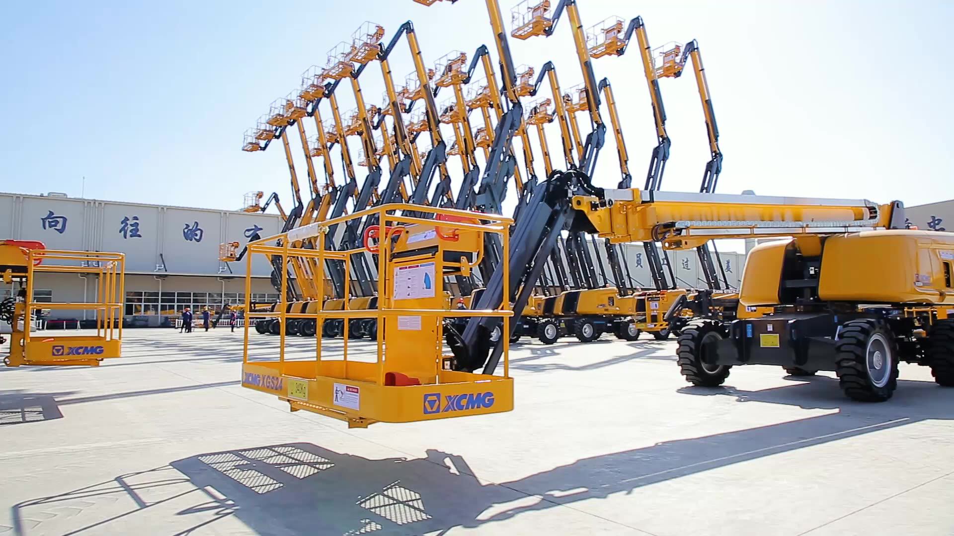 Xcmg Telescopic Boom Lift 22m Diesel Mobile Self Propelled Lift Tables Xgs24 For Sale 2400*900mm