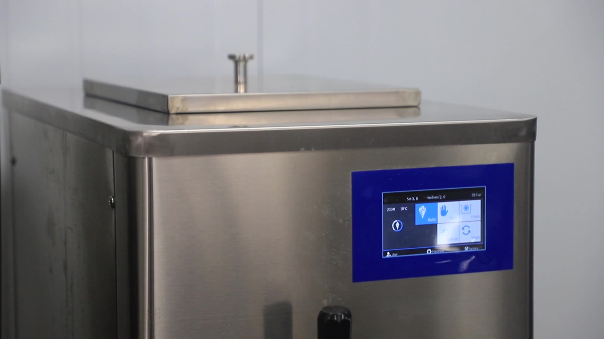 For Sale In Uae 6 Flavor Big Capacity Softy Cone Ice Cream Machine Ice