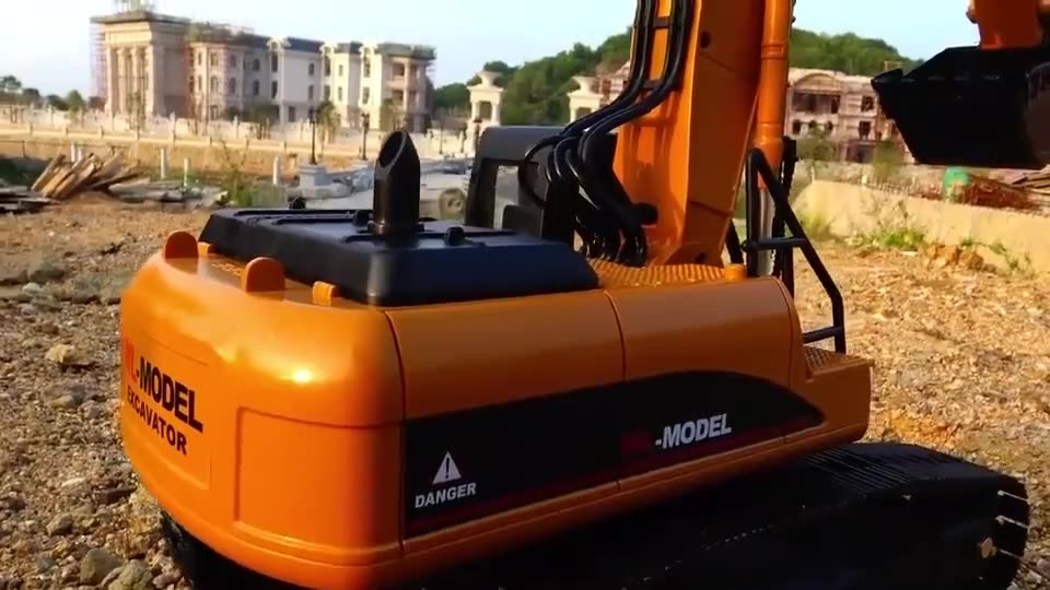 wltoys 16800 excavator ショベルカー Wltoys 16800 1:16 Scale Electric RC Digger Excavator Toy