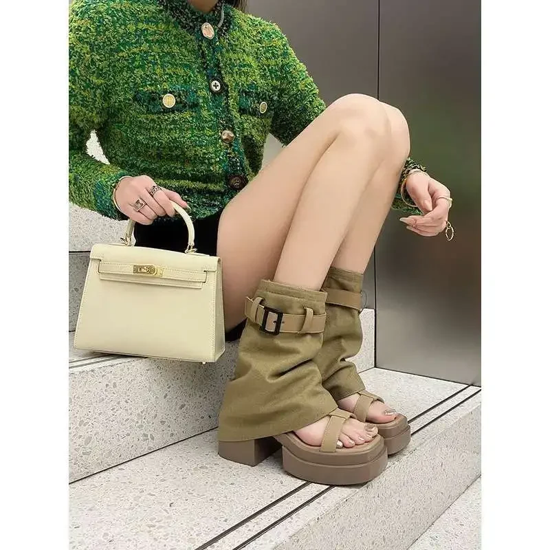 carousel-thumb-3