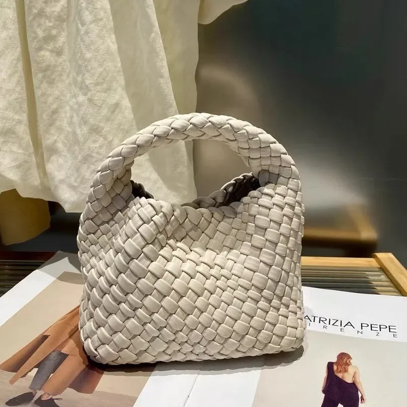 Genuine Leather Handmade Woven Bag Portable Small Bag Women's 2024 New silver Chain Bag Mini Crossbody Bucket Bag