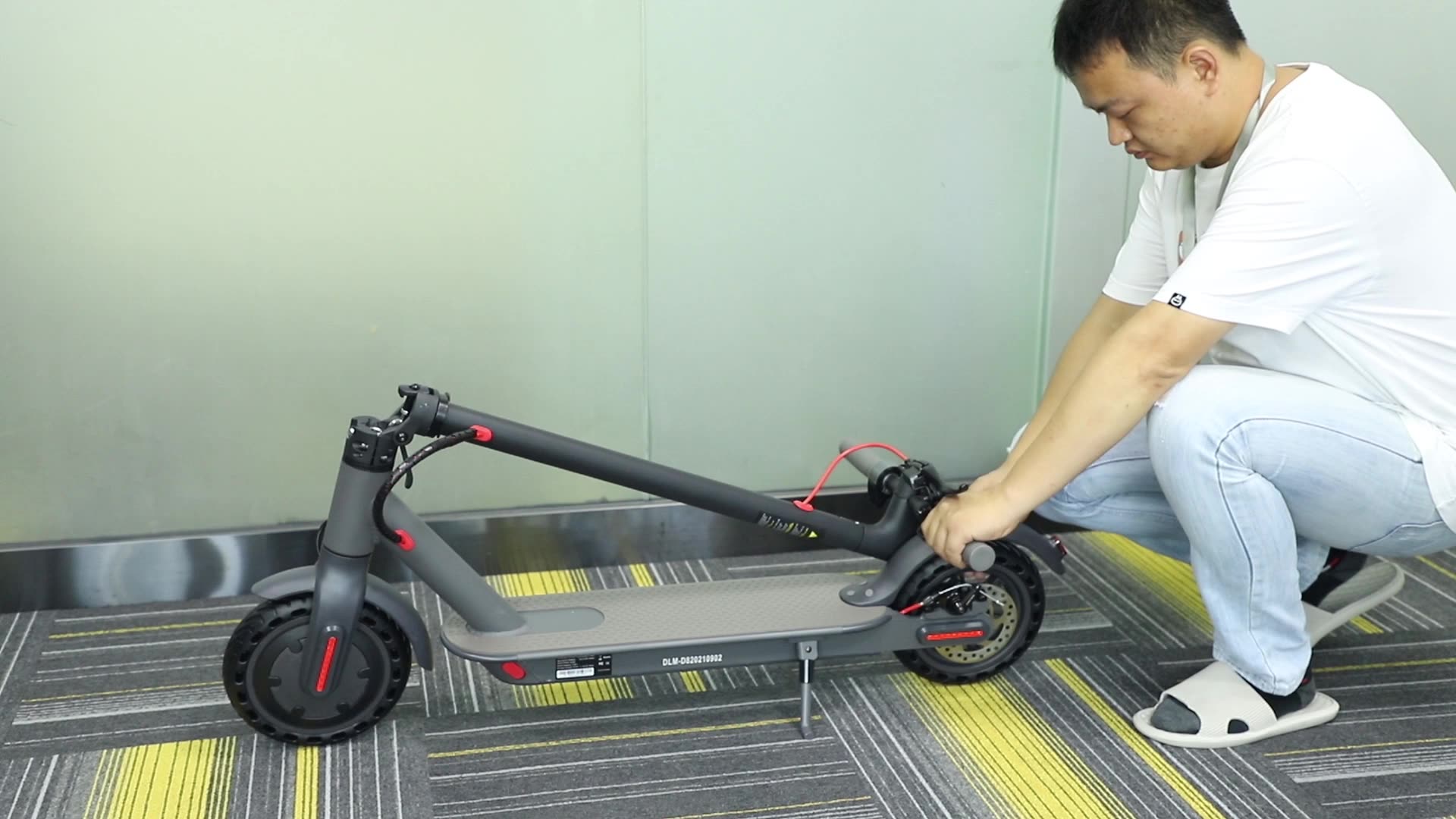 D8 M365 Pro Intelligent Electric Scooters 36v 350w E Scooter Eu Us Warehouse Drop Shipping 2