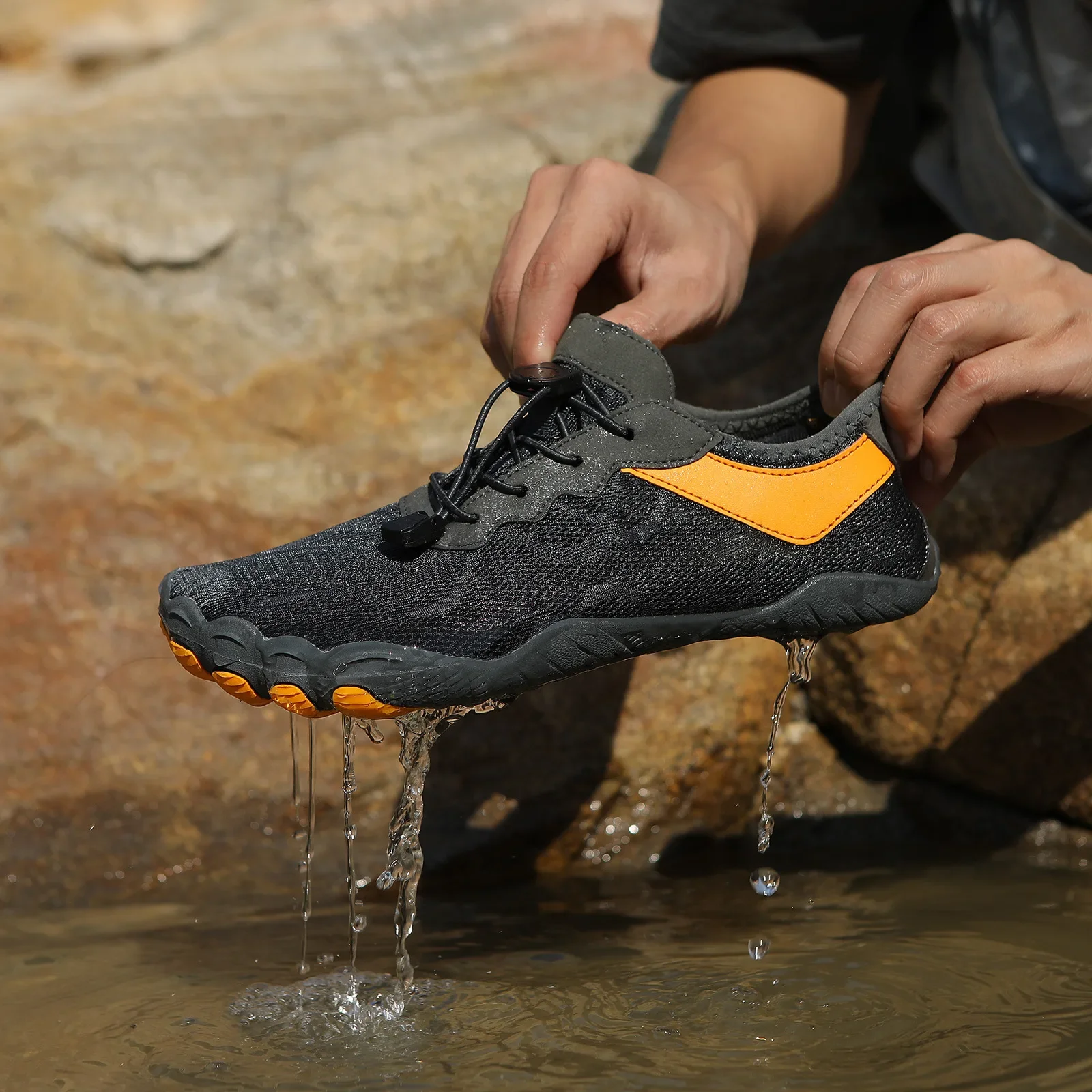 Cross-border New Outdoor Men's and Women's Non-slip Quick-drying Tracing Shoes Mountaineering and Rock-climbing Cycling Shoes Men's Indoor Sports Fitness Shoes