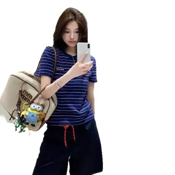 carousel-thumb-4