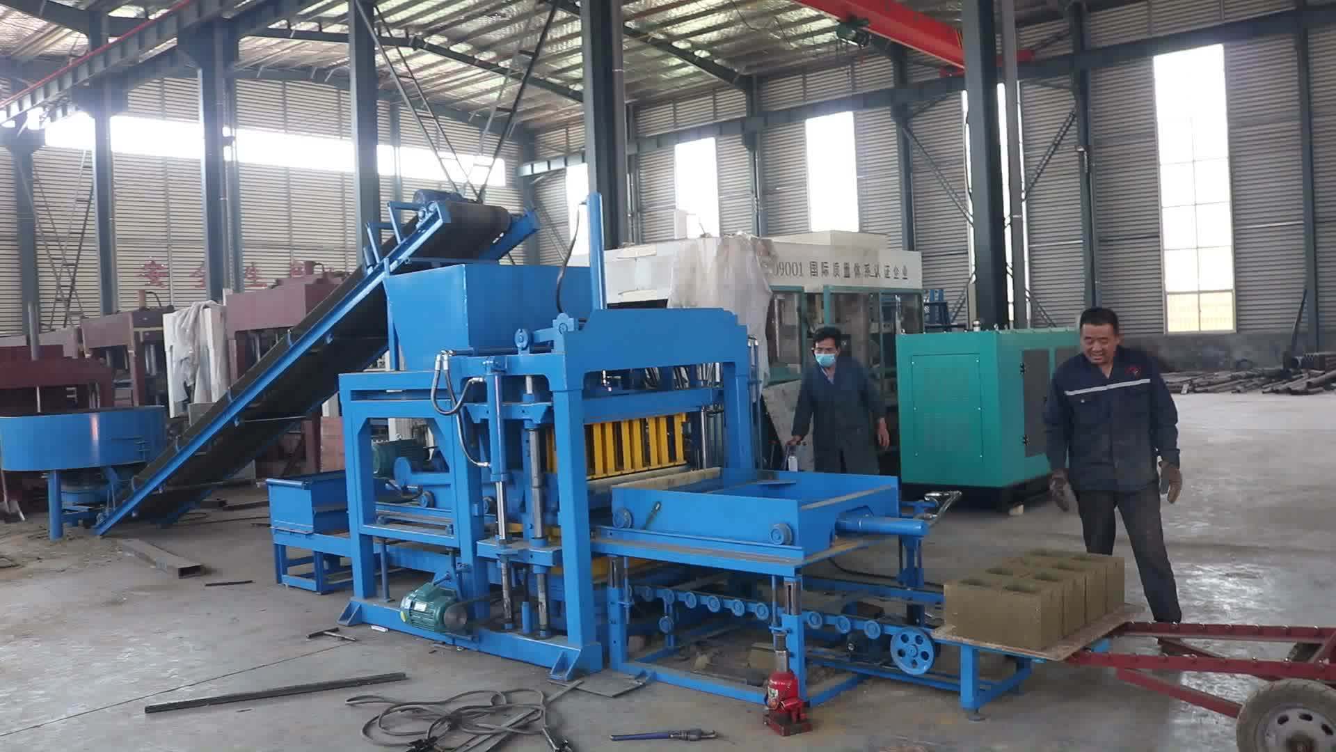 Hydraulic Qt420 Semi Automatic Hemp Cement Block Making Machine Sale
