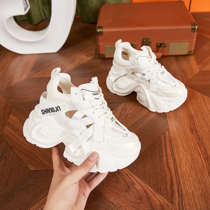 Sandal cao gót nữ hở mũi quai chéo đế xuồng gót 8 cm — Gạo vàng, Mơ