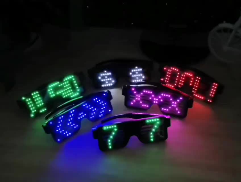 Светодиодное табло на заднее стекло автомобиля. Led customizable fun ride bluetooth car sign. Диодный дисплей в машину. Панель на заднее стекло авто со знаками и пультом. Led customizable fun ride bluetooth car sign.