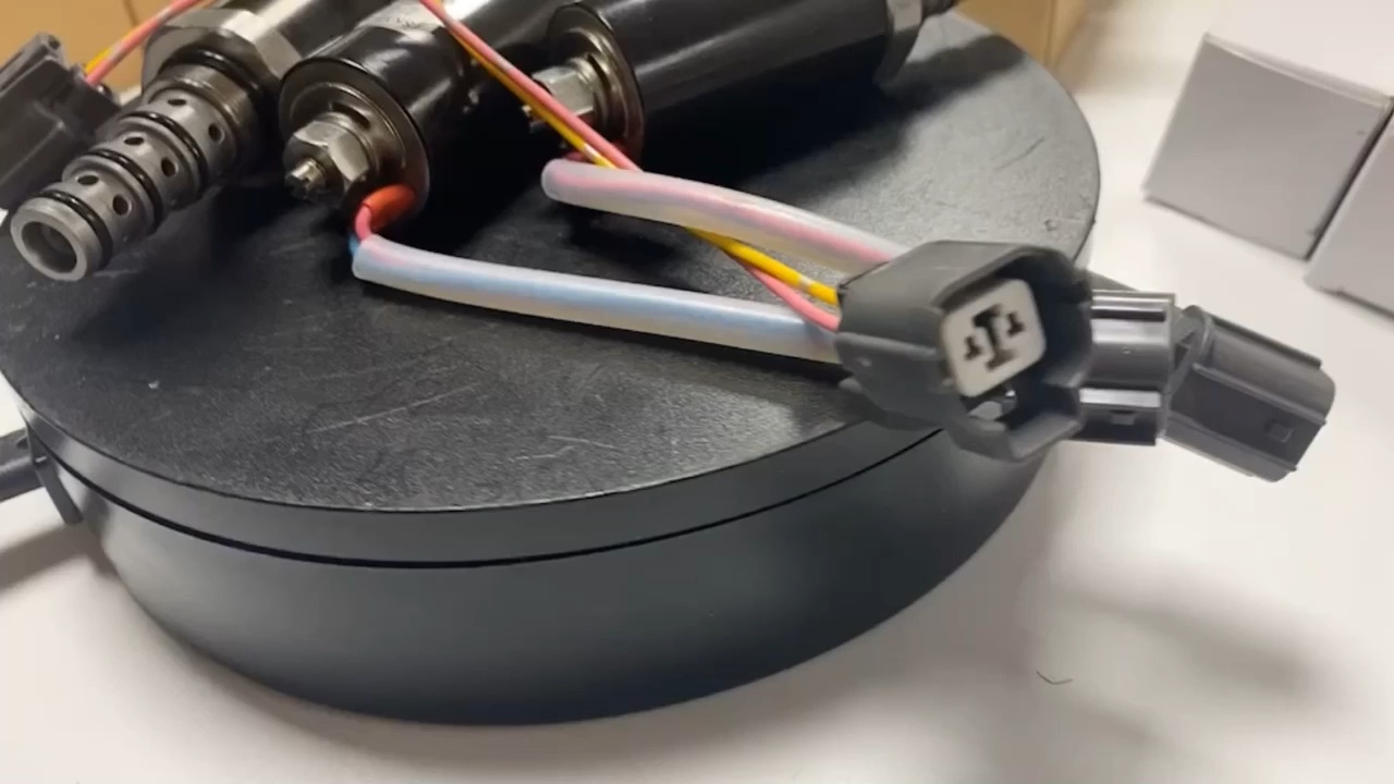 3768317 Solenoid Valve 376-8317 For Excavator Parts Hydraulic Valve 24v