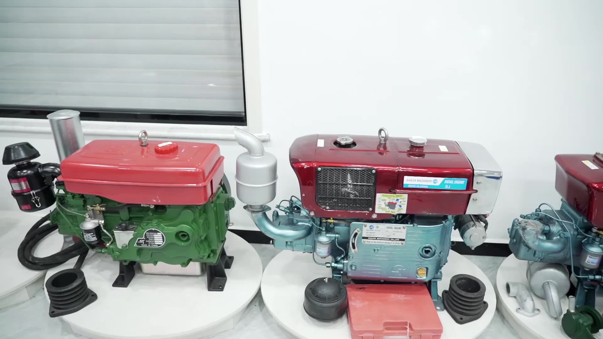 Wholesale 24hp Diesel Watercooled Engine 30 Hp 32hp 170f 186f Diesel Engine With Electric