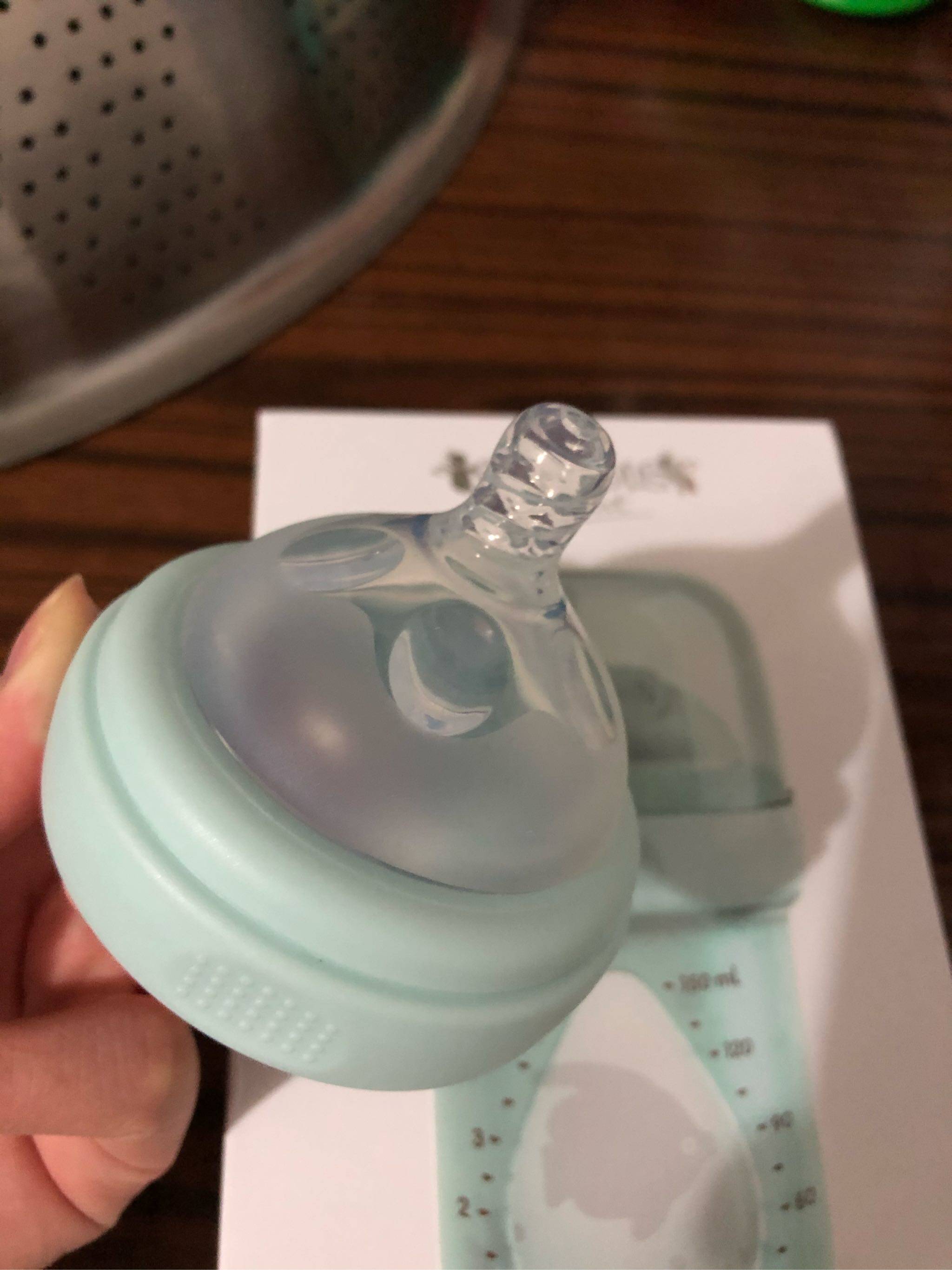 智能防胀气硅胶内胆奶瓶怎么样，当生日礼物好不好呢_搜券