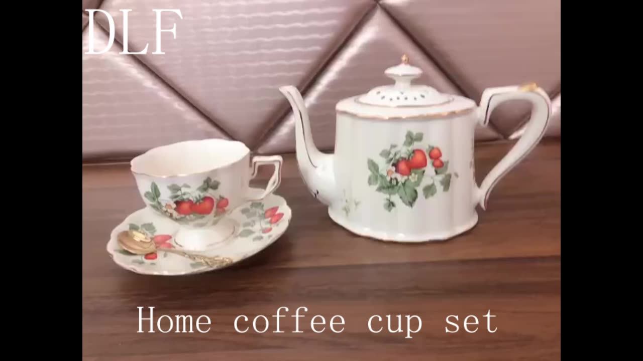 European Retro Coffee Cup Set Saucer Ceramic English Gold Rimmed Large