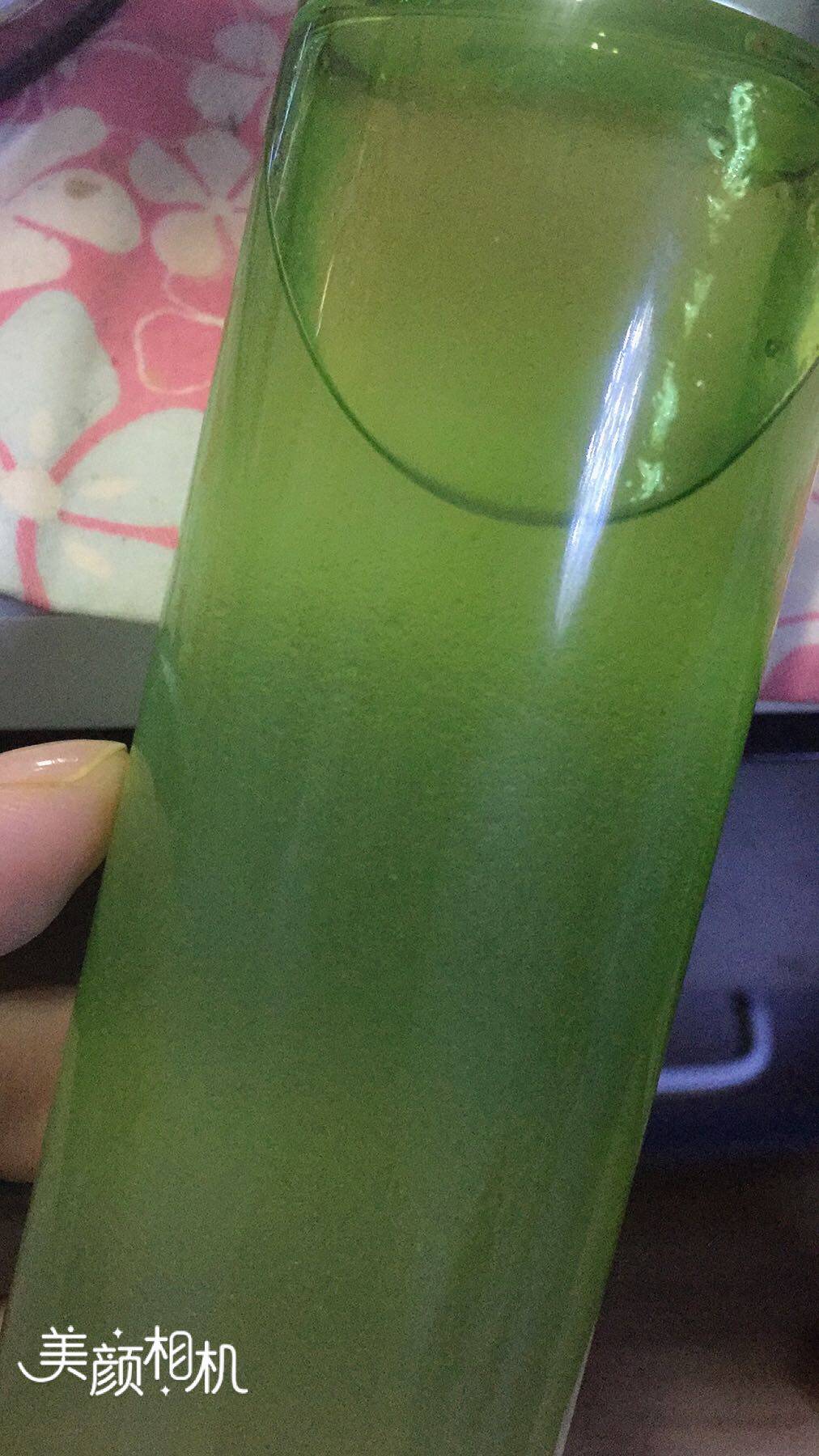 相宜本草睡莲水灵肌沁润精华露