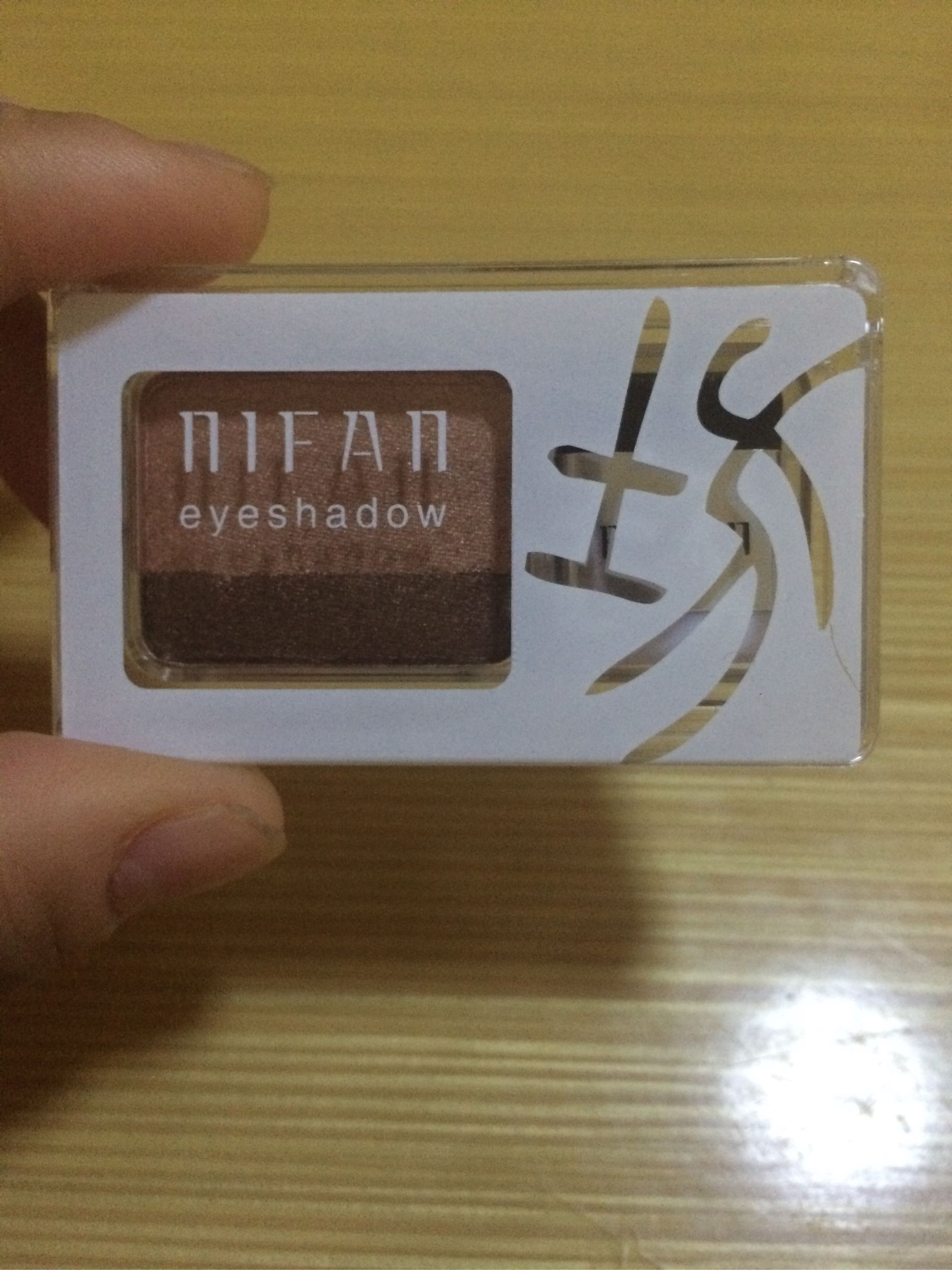 土家硒泥坊双色眼影怎么样好用不多少钱，亲自上手使用分享,第7张