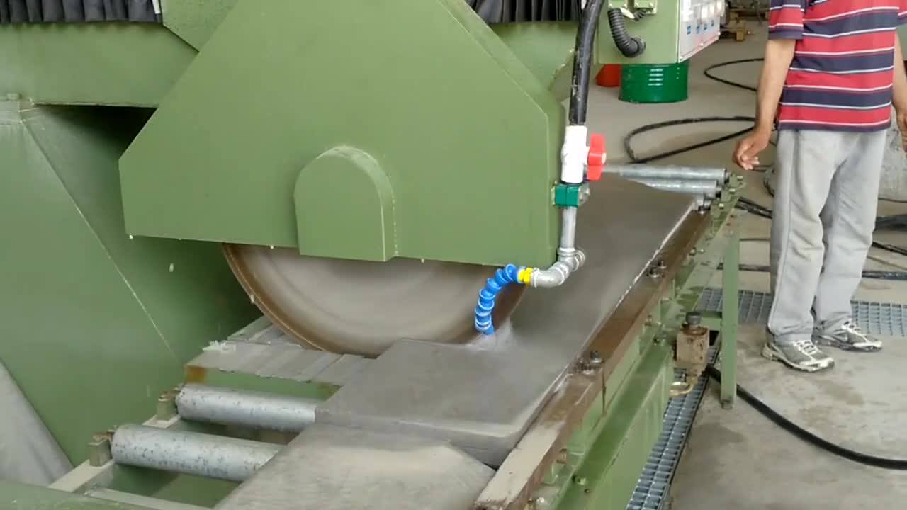 Omczdq High Speed Automatic Stone Veneer Saw Cutting Machine Price