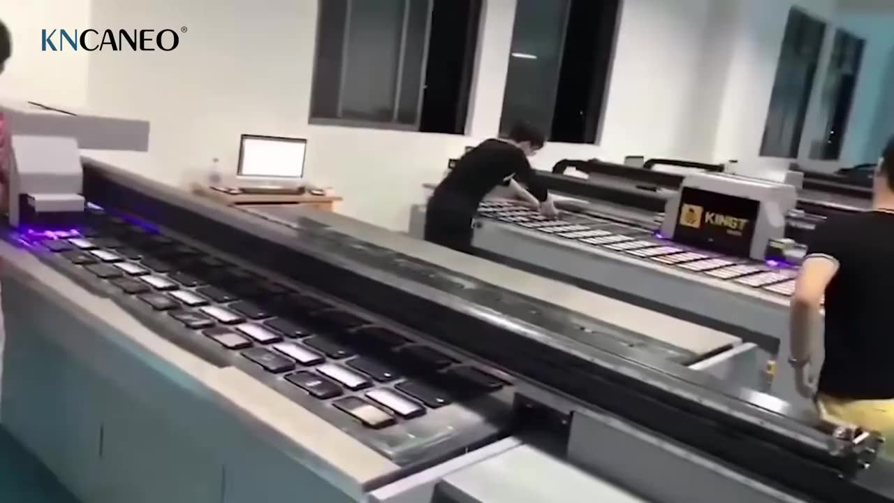 African Totem Patterns Print Hard Scratch Resistant Tempered Glass