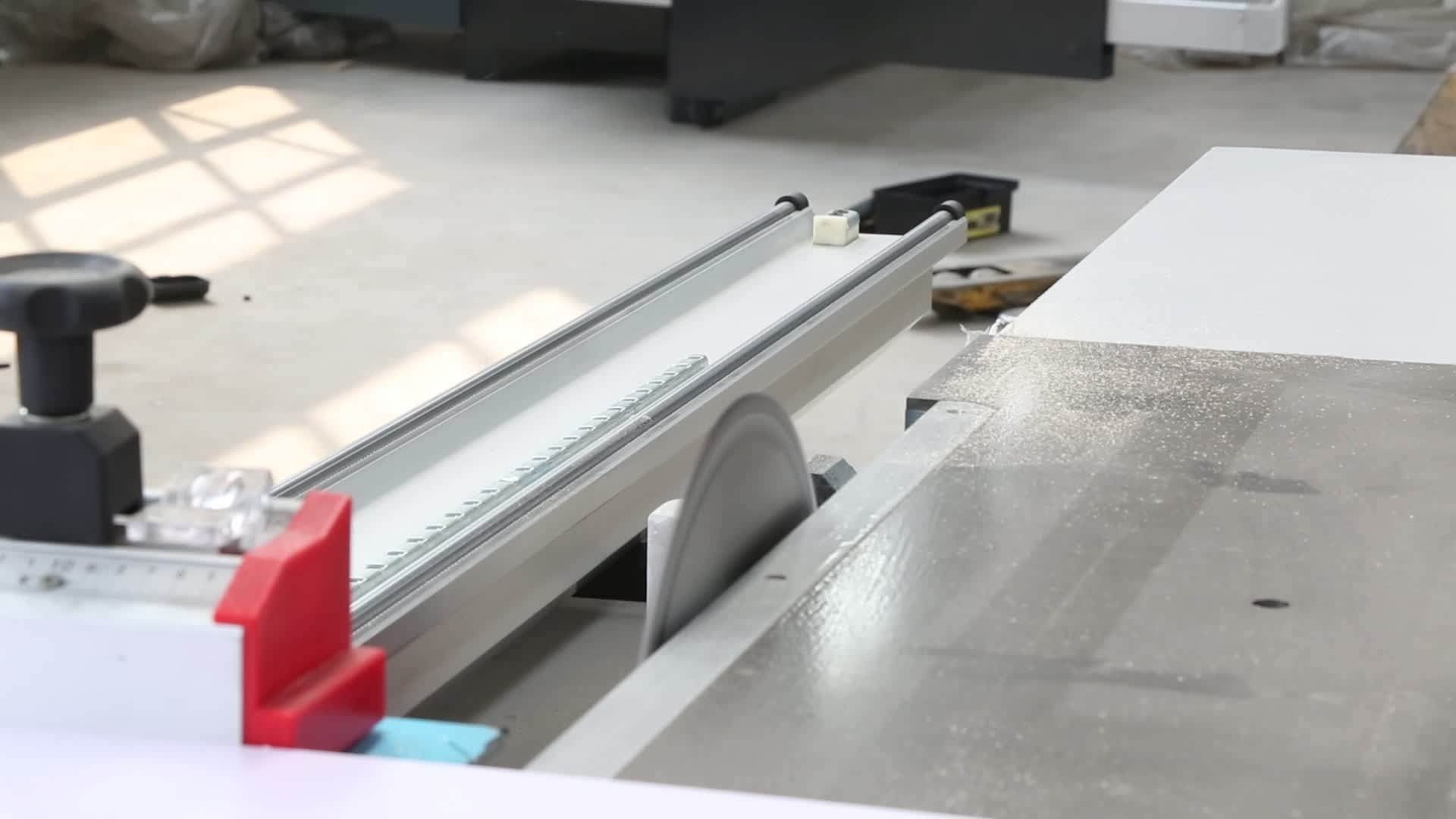 Automatische China Vertikale Holz Cnc Tisch Schiebe Säge Maschine Preis