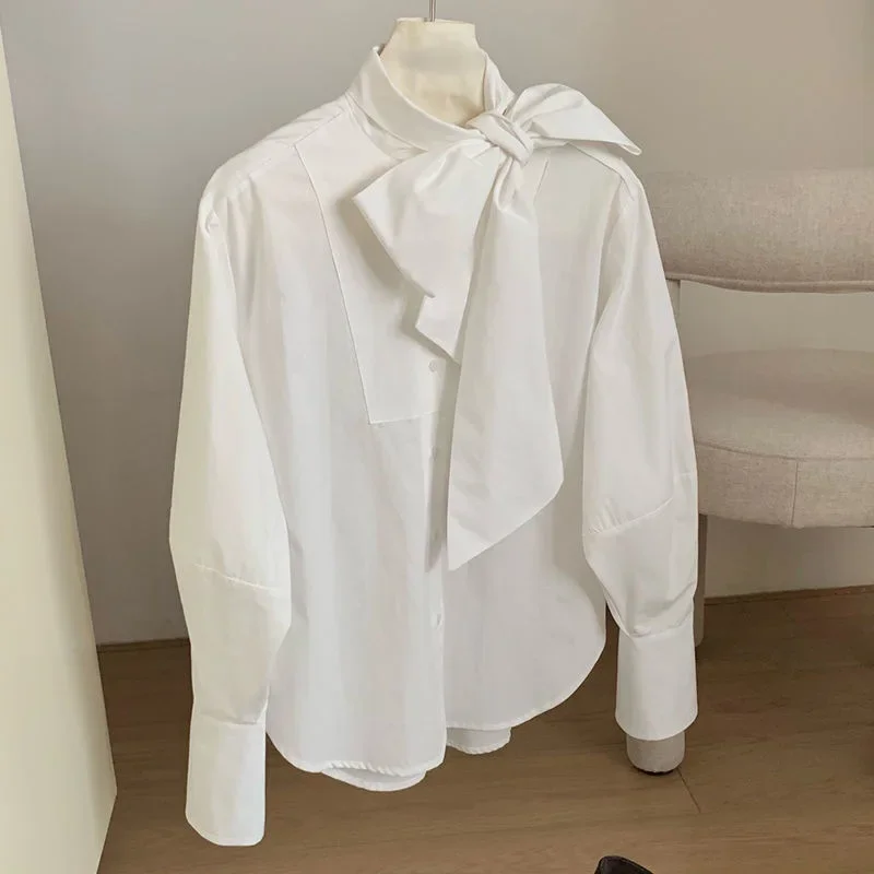 Elegant design white spring autumn shirt with bow
