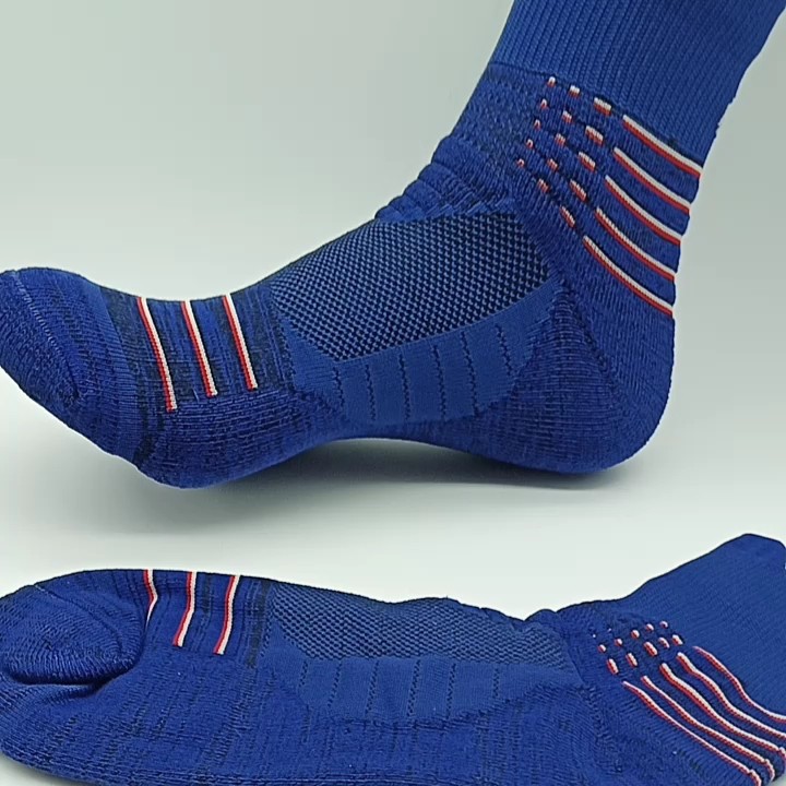 Wholesale Customised Top Sale Cool Men Cotton Basketball Sporty Socks