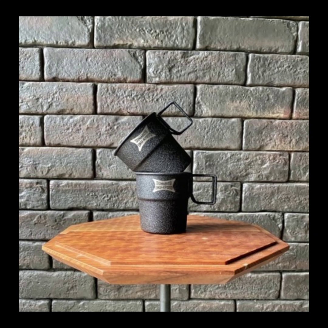 男子露营缘于一只折叠杯放弃传统水壶