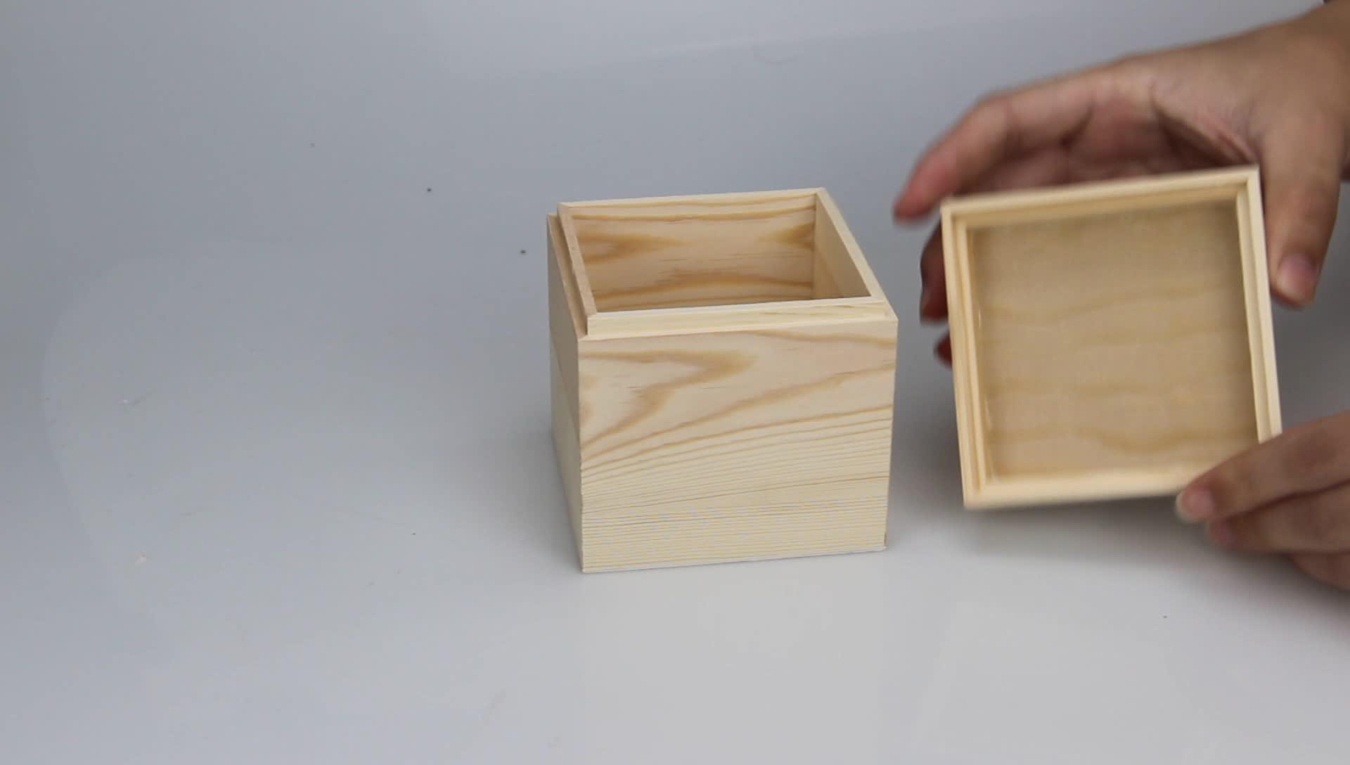 Wholesale Customized Pine Handmade Cheap Small Square Gift Wooden Box