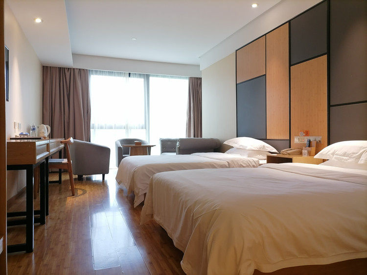 Room Rambler Oasis Hotel To Airport Rambler Hotel Location Rambler