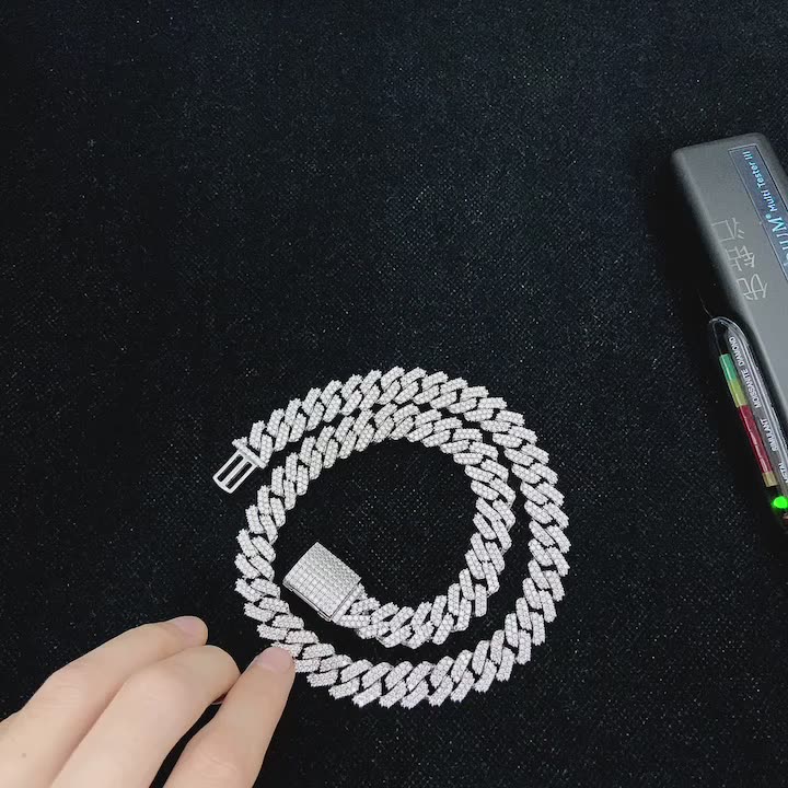 Mens Iced Out Clasp 12mm Cuban Link 