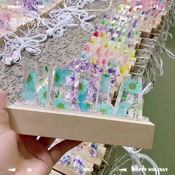 Custom Alphabet Letter With Name Mother's Day Gift Ideas Handmade Dried