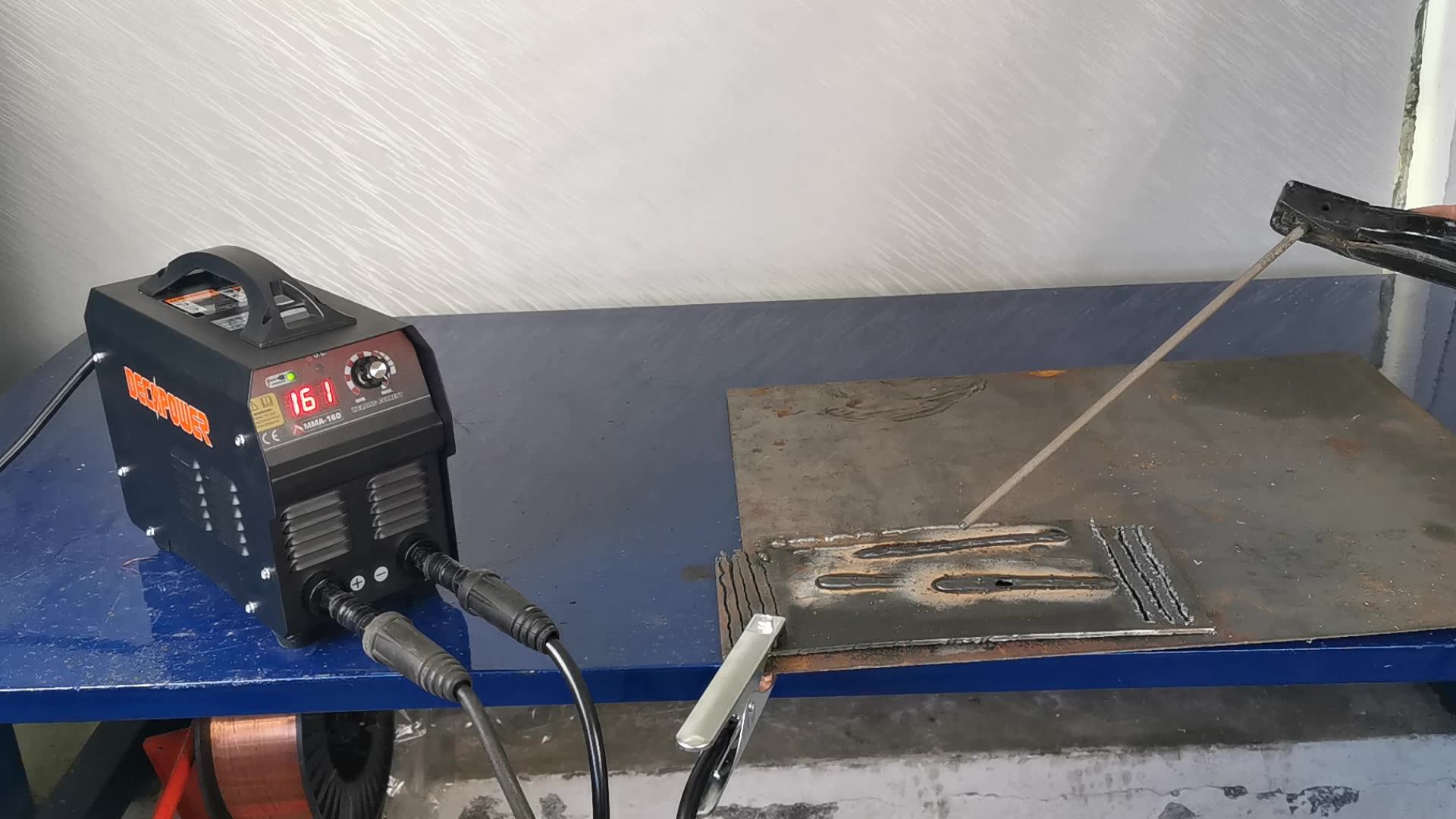 Decapower Eco Manual Metal Arc Welder Portable Igbt Inverte 180a Buy