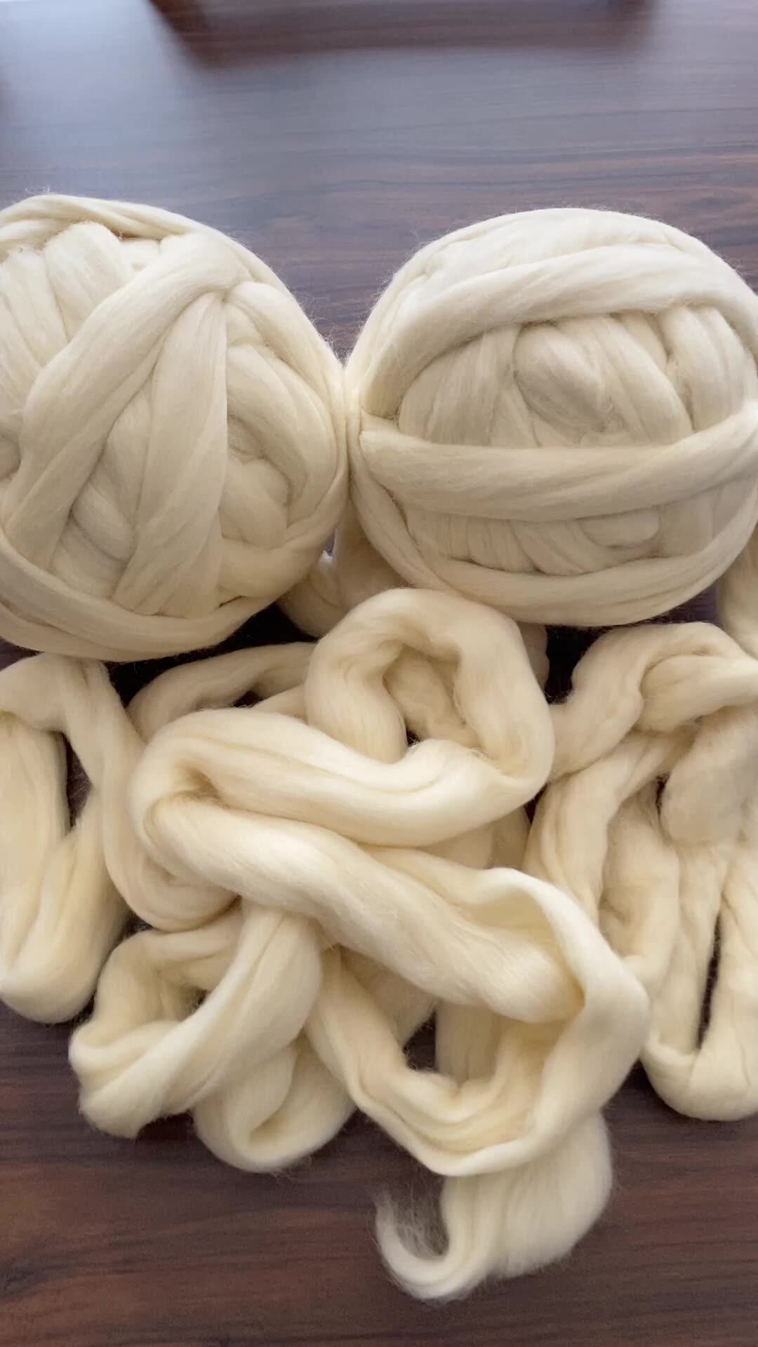 Drop Shipping 100 Australian Merino Wool Roving Top Thick Yarn Cream
