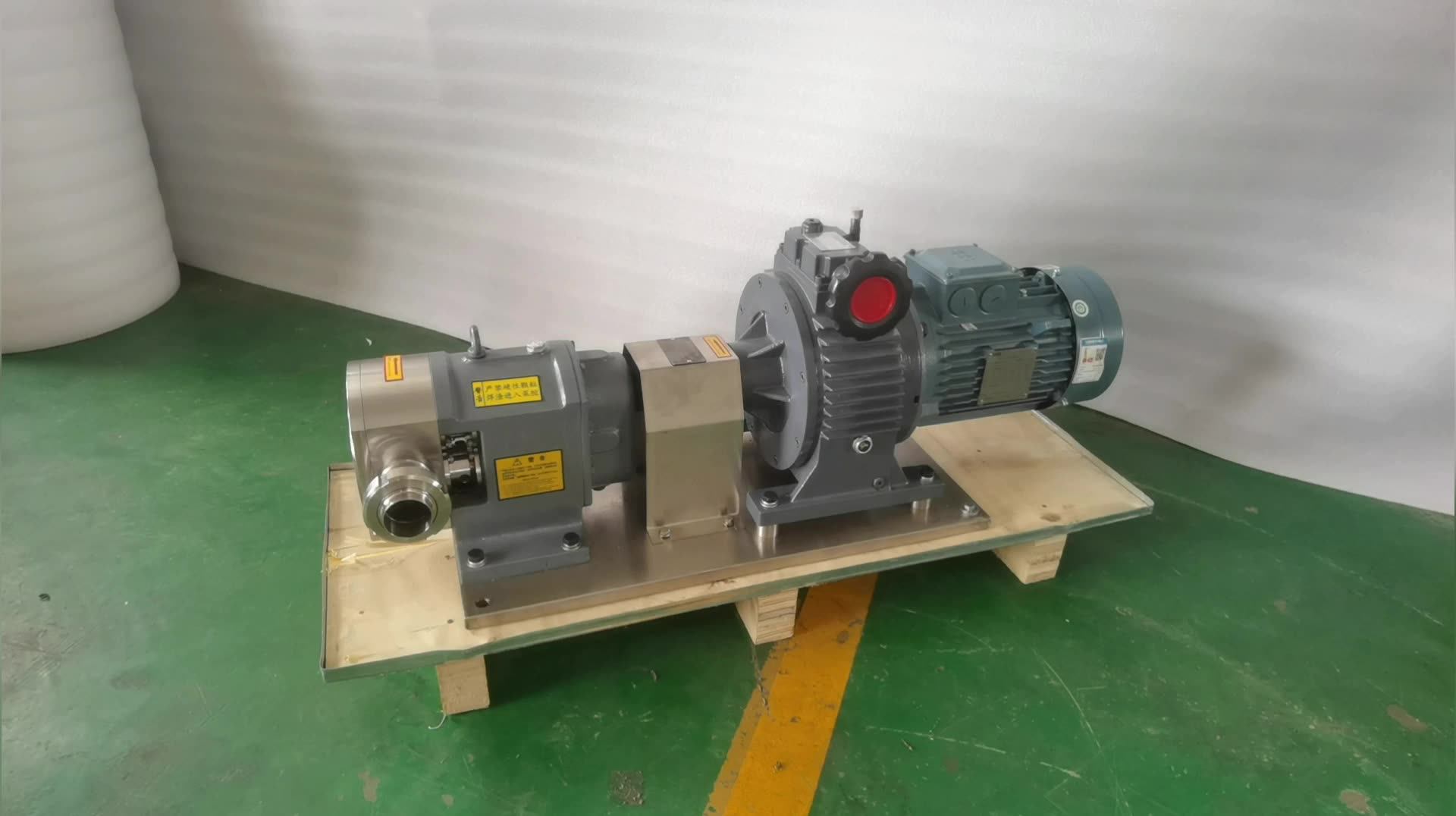 Food Grade Rotary Lobe Beer Sanitary Pump Positive Displacement Pump