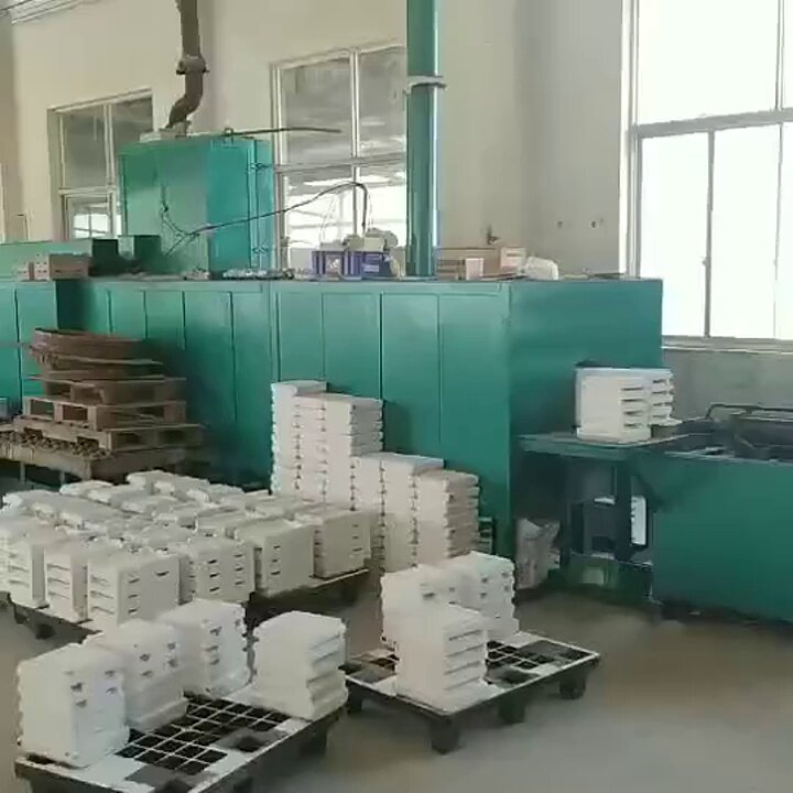 别再给手机贴“陶瓷片”当高端了！这玩意儿真能散热？老狗拆过上百个
