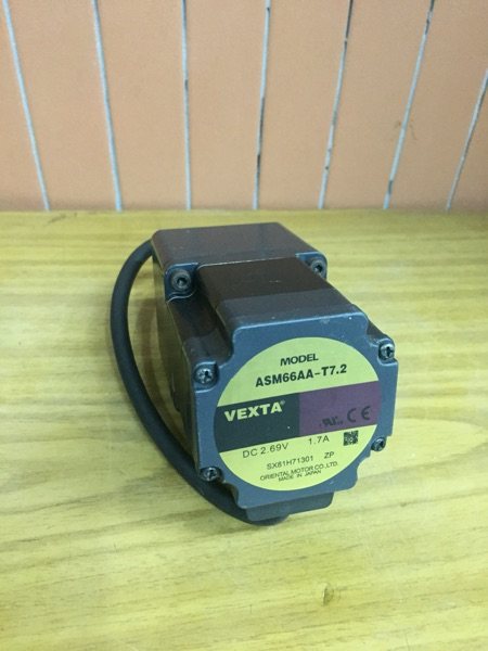 Japan Oriental Motor ASM66AA-T7 2 closed loop stepper motor VEXTA motor is removed spot