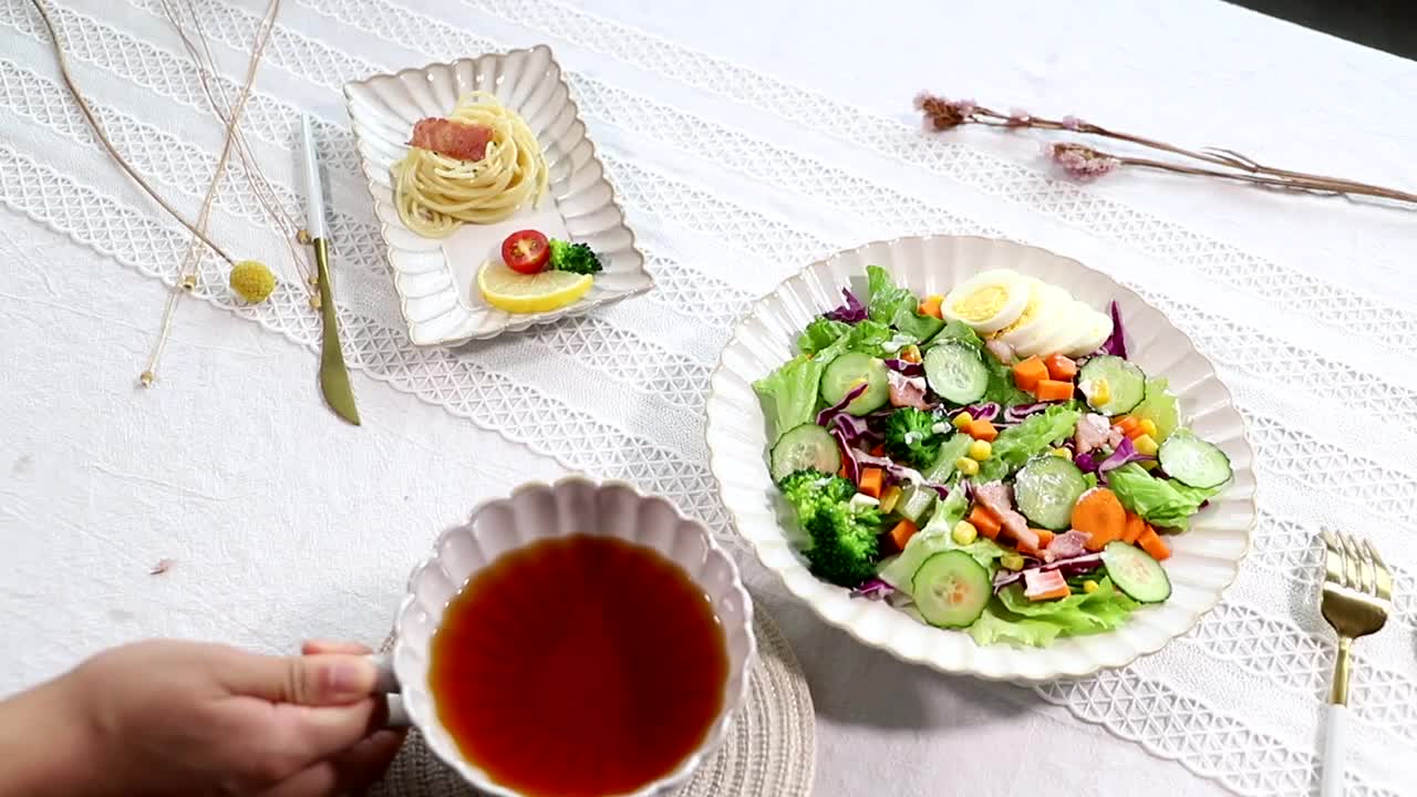 Отель кокон тольятти. Ресторан барселона брянск. Промокоды ресторан комплект. Ресторан комплект интернет. Станция стрит фуд тольятти.