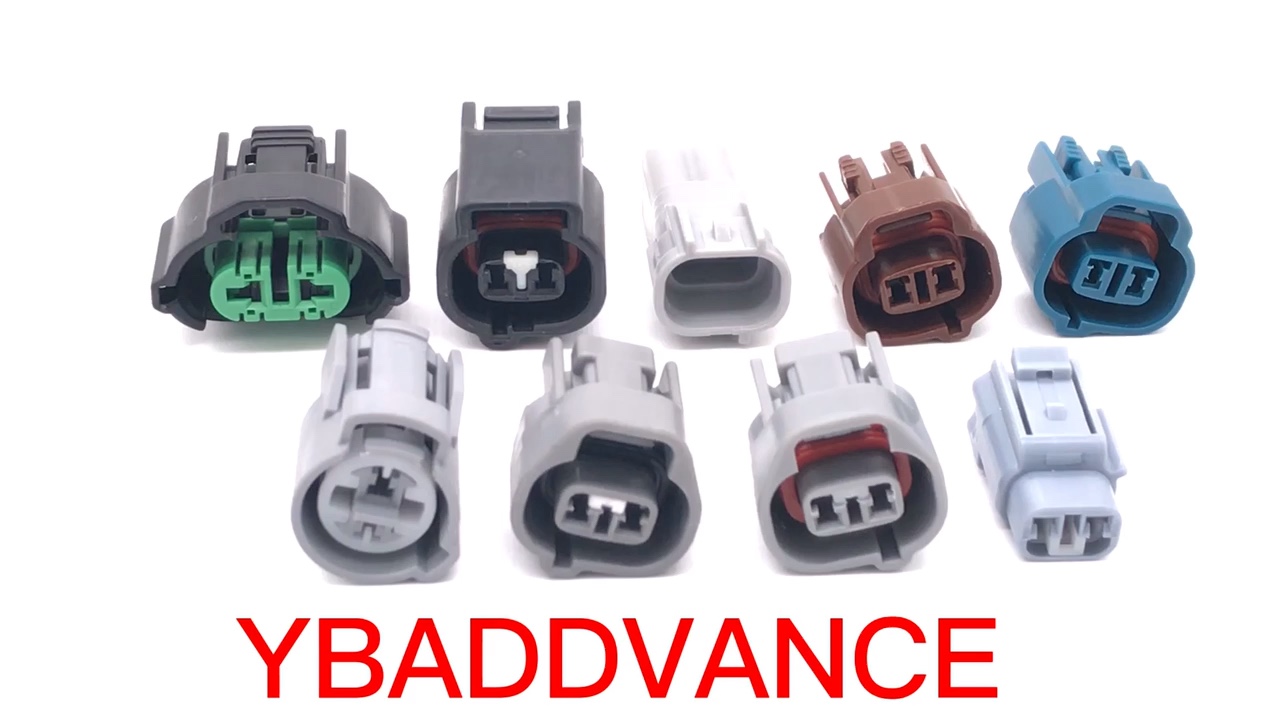 9098011002 Gray License Plate Light 2 Pin Male Connector For Toyota