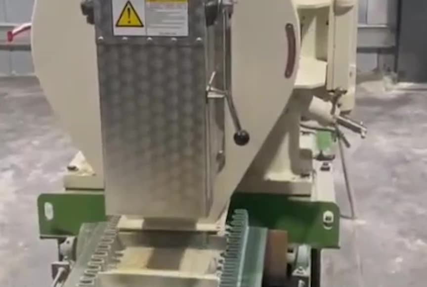 Gate Buy Bentonite Cat Litter Making Machine/cat Litter Production Line