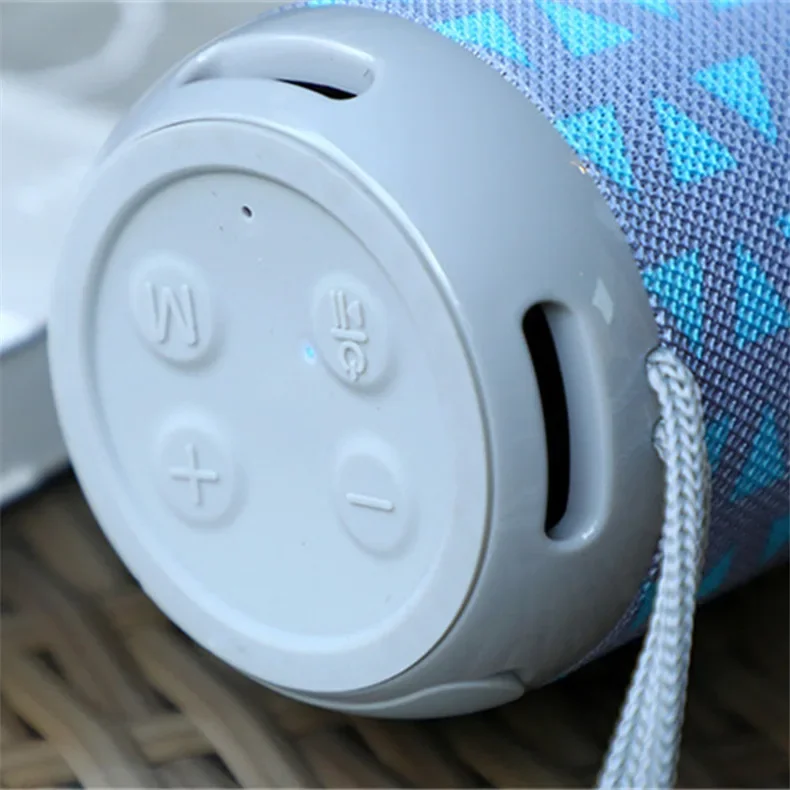 Портативный Bluetooth динамик синий